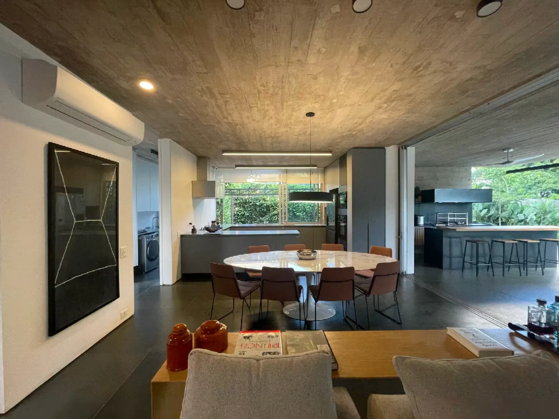 Casa em Bauru com 2100m² e 2 suites, 4 vagas 11